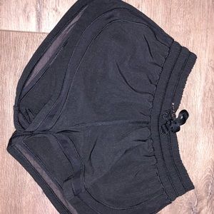Lululemon LULU make a move shorts BLACK mesh 2